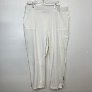 Susan Graver Weekend Pants 1X  White Pull On Cargo Pockets Straight Stretch Work